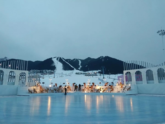 第十四届丝绸之路冰雪风情节